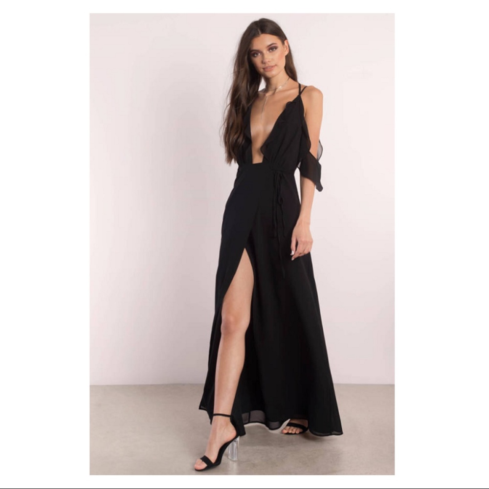 TOBI Be Seen Black Maxi Dress